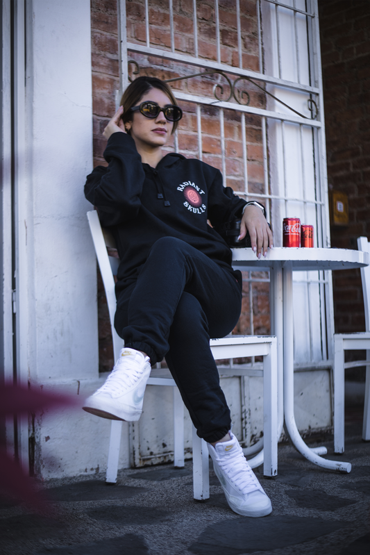 SET SUÉTER Y PANTALÓN NEGRO